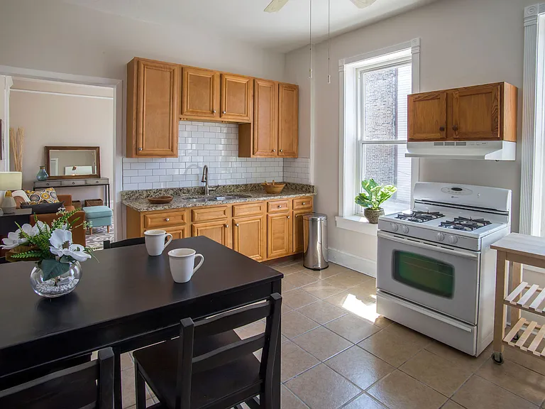 2030 W Coulter St #3RE — Photo 5