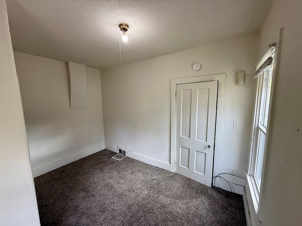 1st image of 5006 Morningside Ave #2