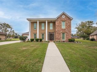 6 E Woodlawn Dr, Destrehan, LA 70047