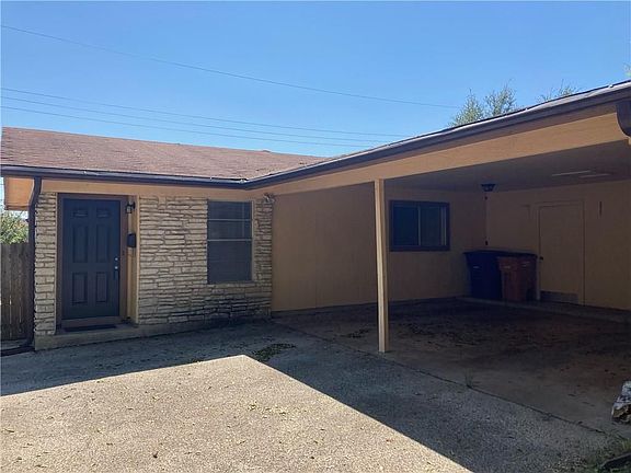 2nd image of 3405 Dolphin Dr #B