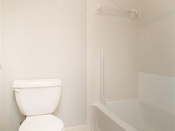 2nd image of 231 Schultz St #231