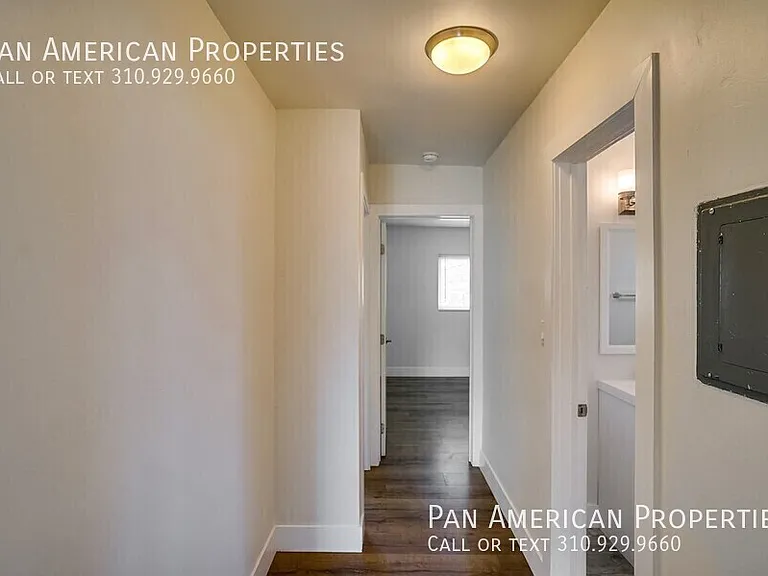 639 W 4th St #9 — Photo 8