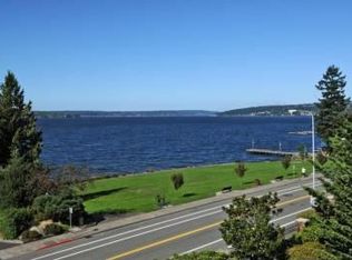6436 Lake Washington Blvd NE APT 1, Kirkland, WA 98033