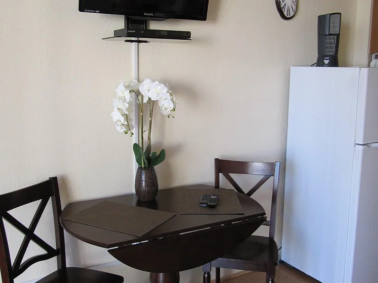 1920 Ala Moana Blvd #1006 — Photo 6