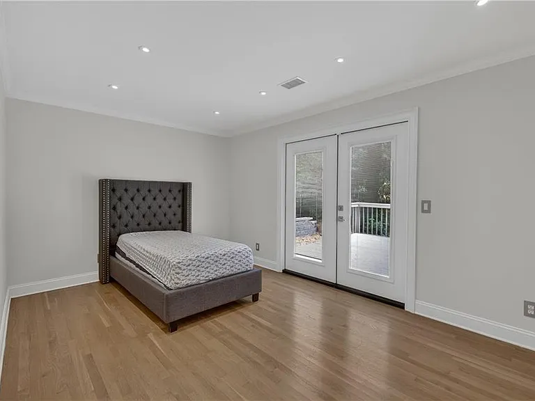 4610 Morton Rd — Photo 26