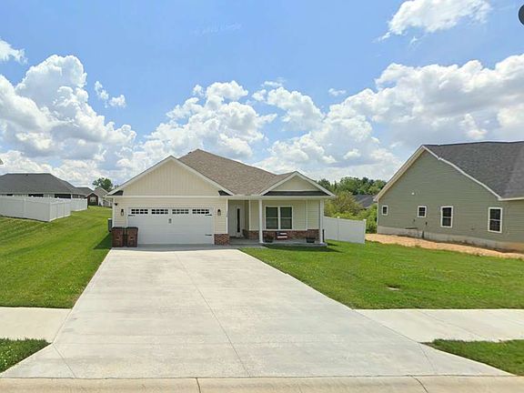 2nd image of 128 Aiden Ln
