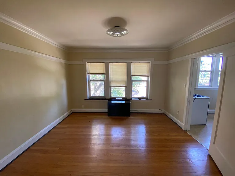 2118 W Giddings St #2B — Photo 4