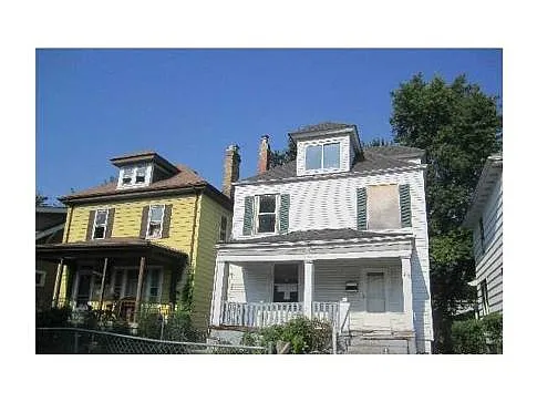 49 S Richardson Ave photo 1
