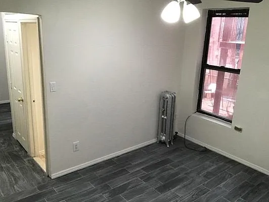 Rented by R New York | media 12