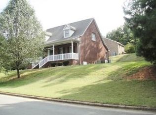 1313 Shakori Hills Dr, Graham, NC 27253