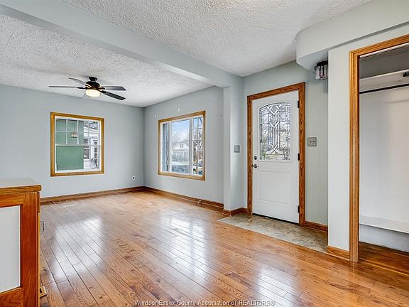 3rd image of 2436 Turner Rd