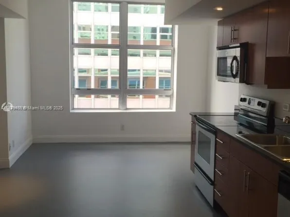 111 E Flagler St APT 1003, Miami, FL 33131