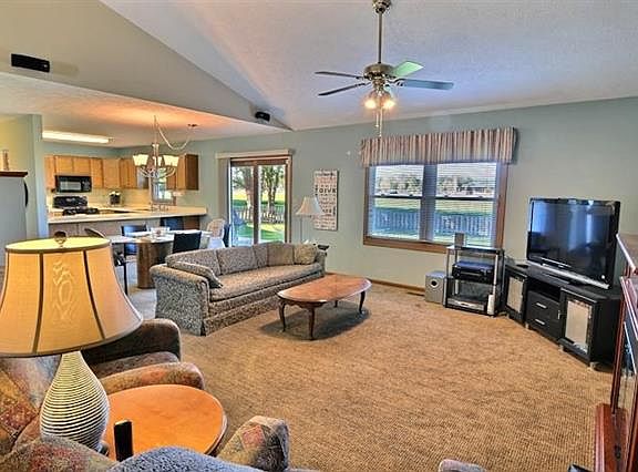 3rd image of 922 Brick N Wood Dr