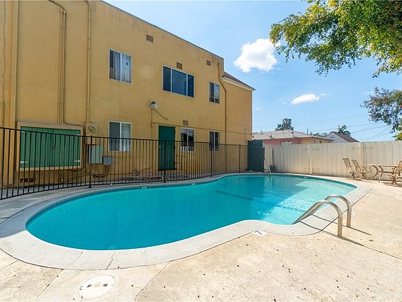 5th image of 4901 Beverly Blvd APT 6