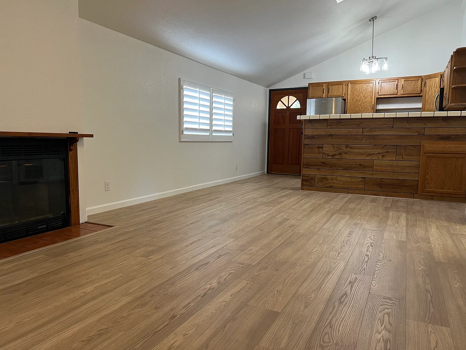 2 bed, $3,875 — Photo 3