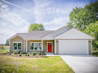 130 Meadow Pl, Hope, IN 47246