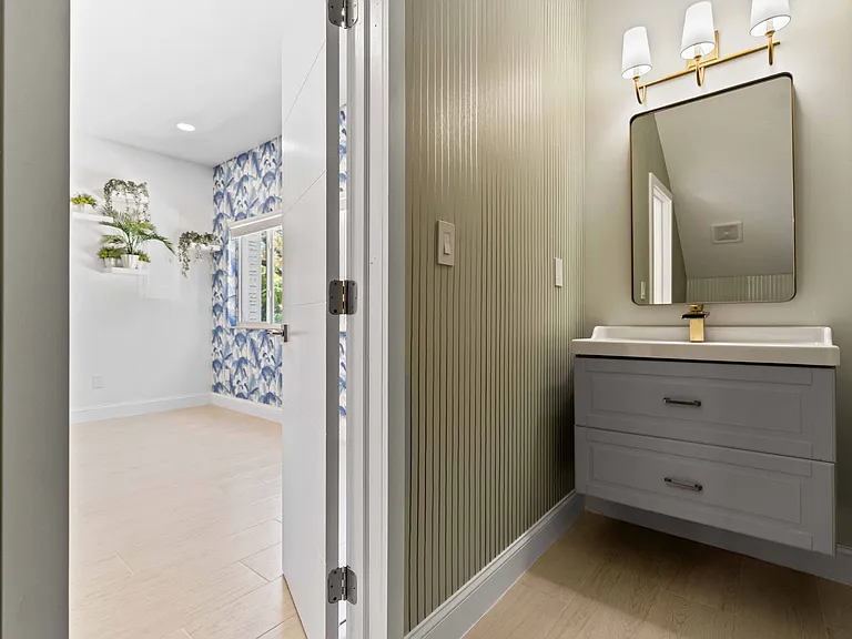 1345 SW 14th Ave — Photo 41