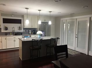 16530 Bothell Way NE, Lake Forest Park, WA 98155