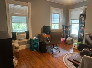 138 Elm St APT 5, Worcester, MA 01609