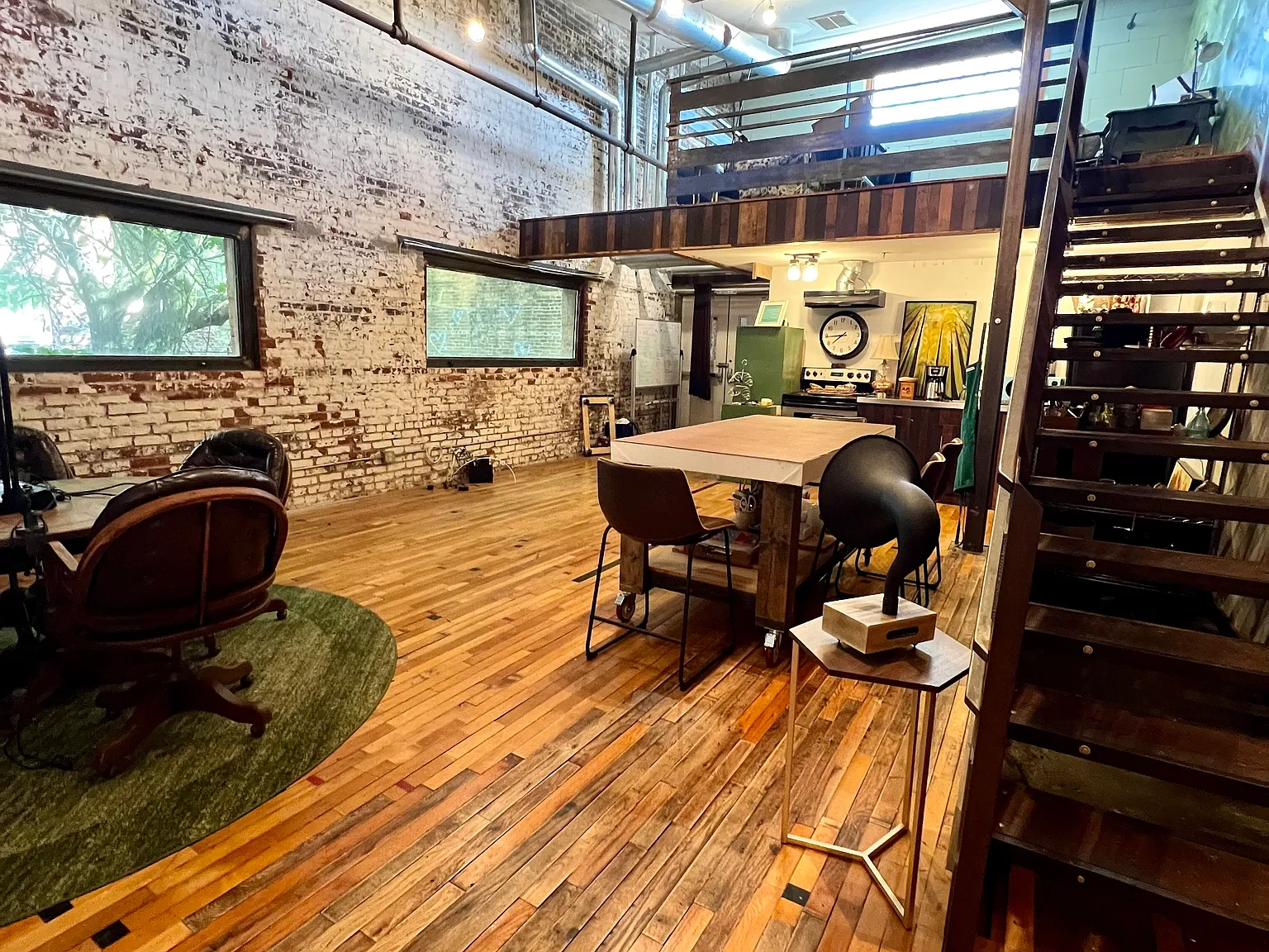 Studio, 1000 sqft, $1,400 — Photo 4