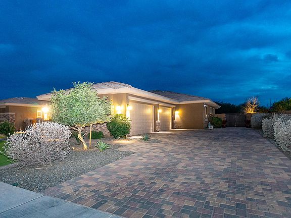 2nd image of 3077 E La Costa Dr