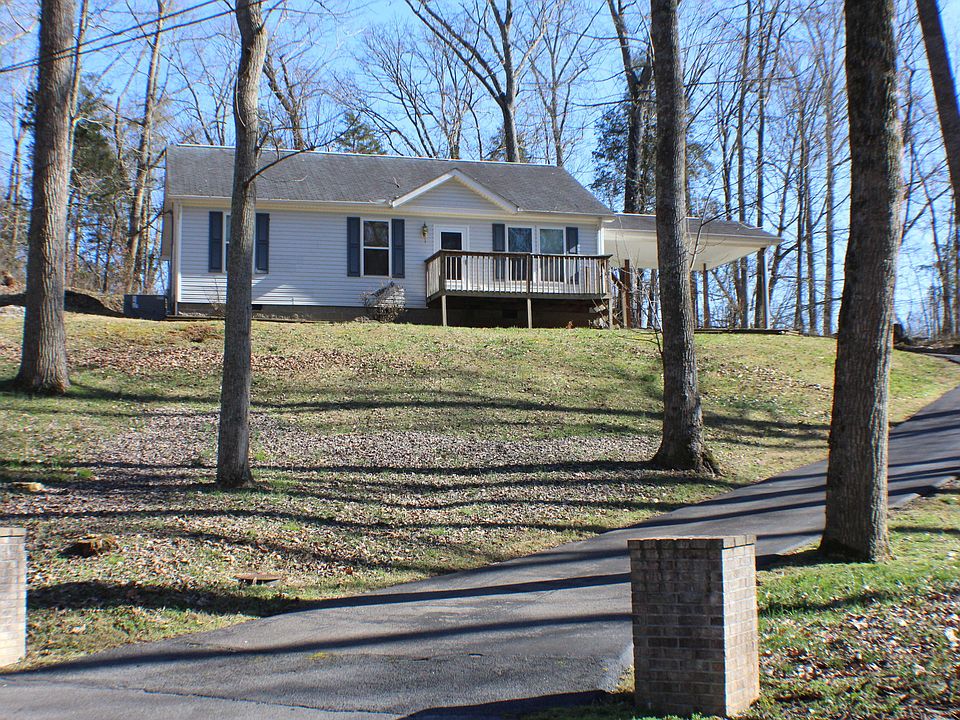 1st image of 613 Windsor Forest Dr