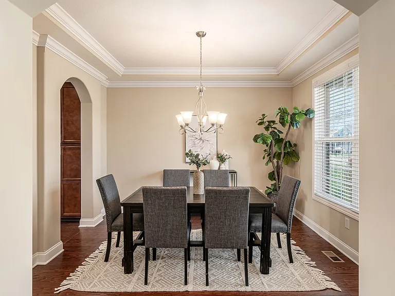 1104 Balmoral Dr #1 — Photo 17