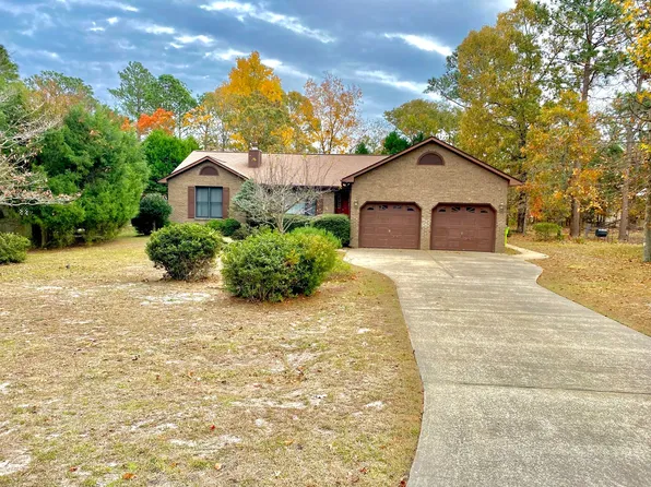 806 Crane Dr, New Bern, NC 28560