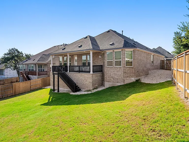 1301 White Daisy Ln — Photo 28