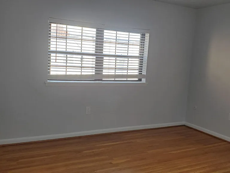 315 Monroe St #3 — Photo 7