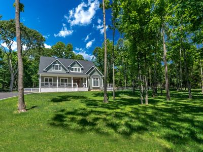 8025 Main Bayview Rd, Southold, NY, 11971