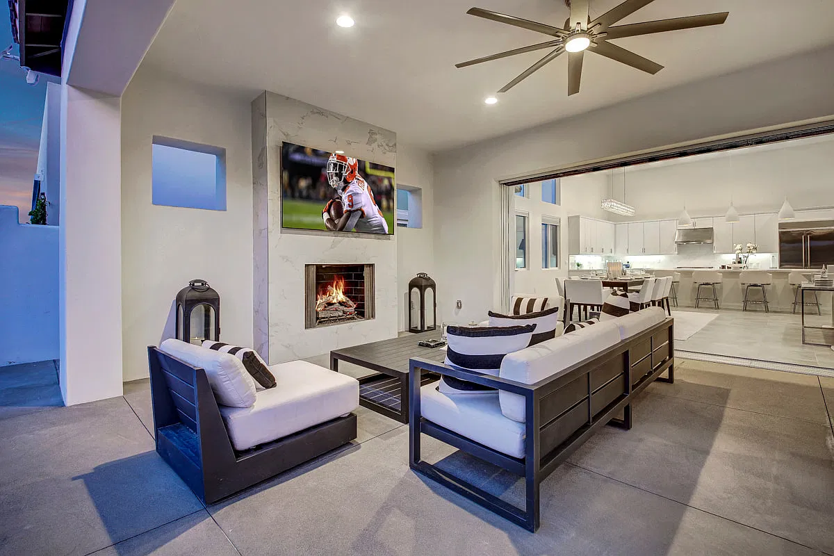 4 bed, 4.5 bath, 3018 sqft, $17,000 — Photo 4