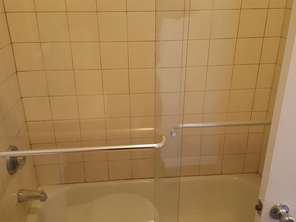 2nd image of 19 Stevens Ave APT 2