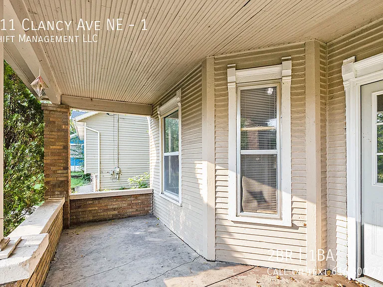 811 Clancy Ave NE #1 — Photo 2