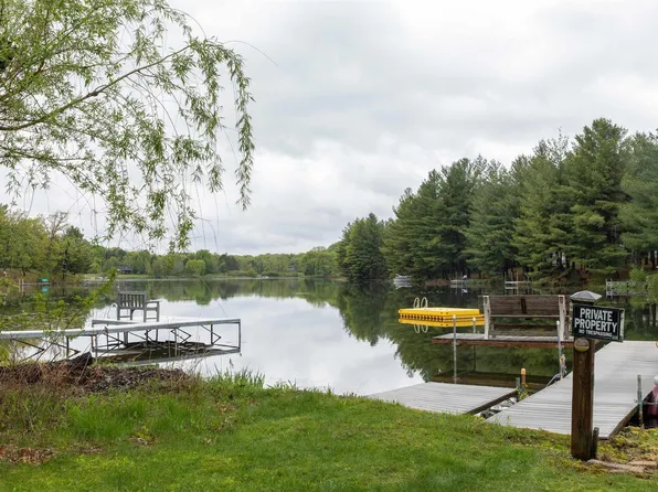 2847 County Road G, Oxford, WI 53952