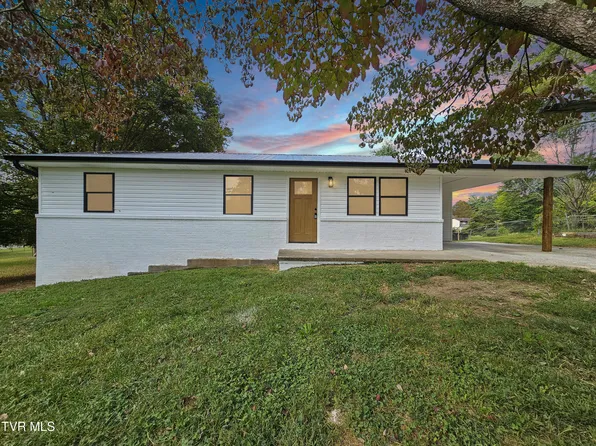 309 Western Heights Dr, Rogersville, TN 37857