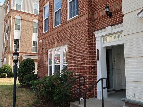 3rd image of 14535 Barkham Dr #285A
