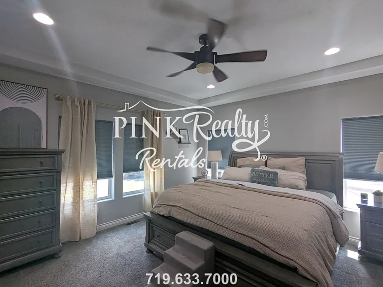 6810 Sedgerock Ln — Photo 32