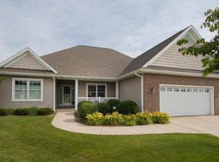 2807 Stone Valley Ln, Kalamazoo, MI 49009