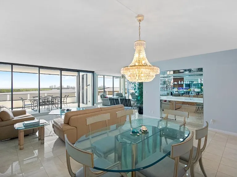 100 Lakeshore Dr #957 — Photo 11