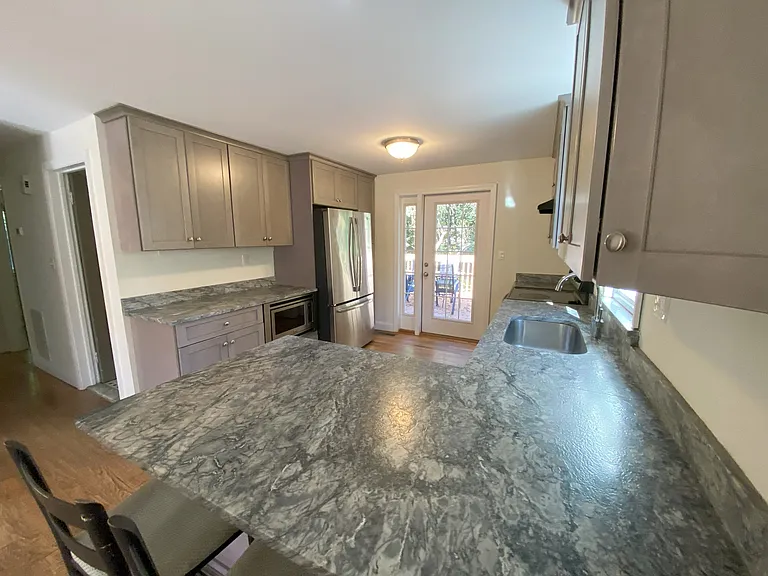 44 Willow St — Photo 3