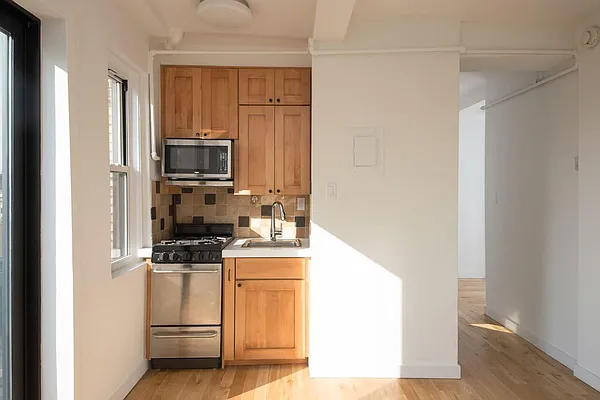 Rented by Triplemint | media 11