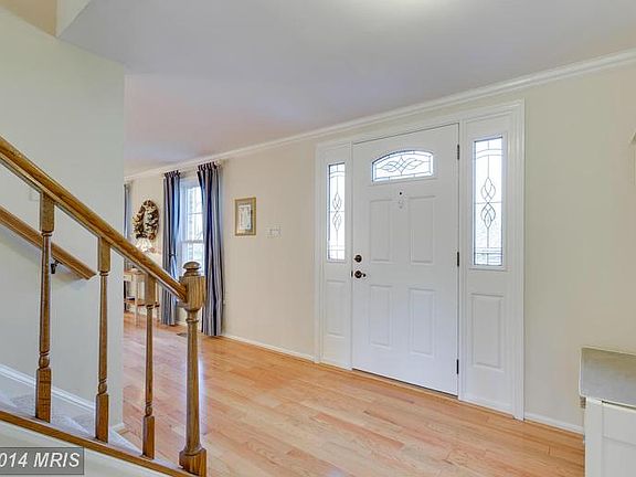 3rd image of 5978 New England Woods Dr
