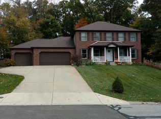 1425 Meadow Ln, Warsaw, IN