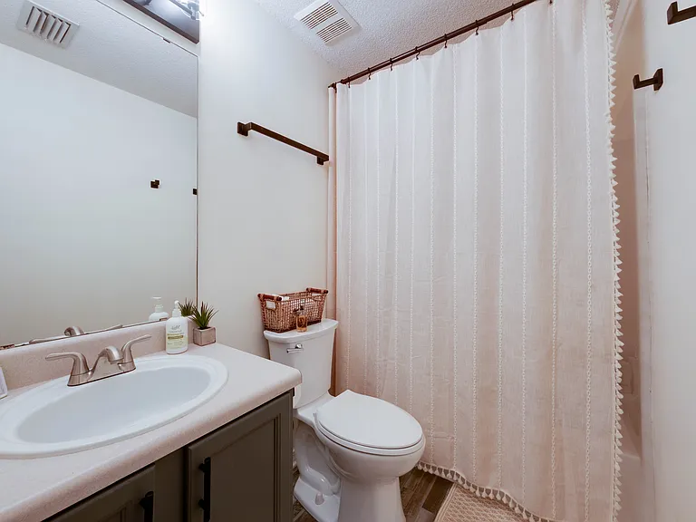 6171 Ashton Woods Cir — Photo 23