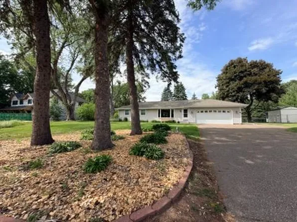 15700 5th Ave N, Plymouth, MN 55447