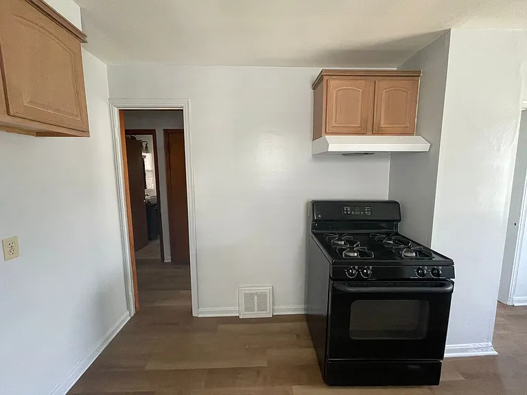 5107 Philip Ave — Photo 6