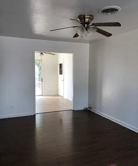 3200 June St — Photo 4