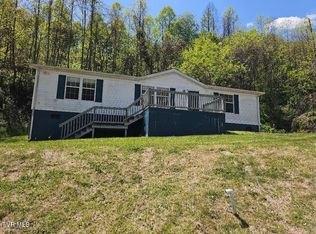 8802 Gateway Dr, Wise, VA 24293