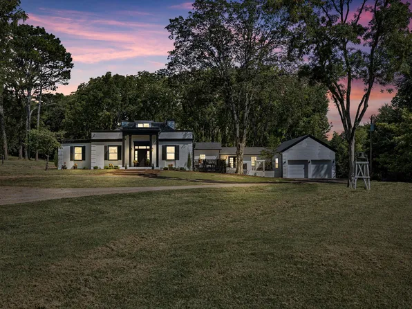 1504 Hillsboro Rd, Franklin, TN 37069